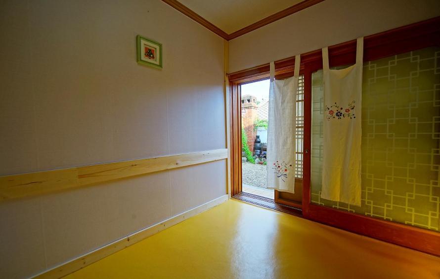 Hotel Jungdam à Jeonju Extérieur photo
