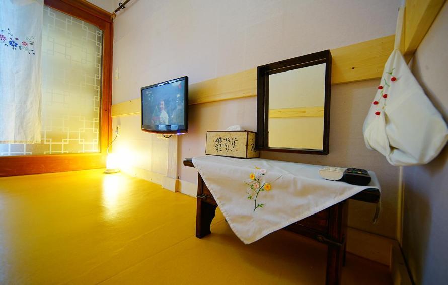 Hotel Jungdam à Jeonju Extérieur photo